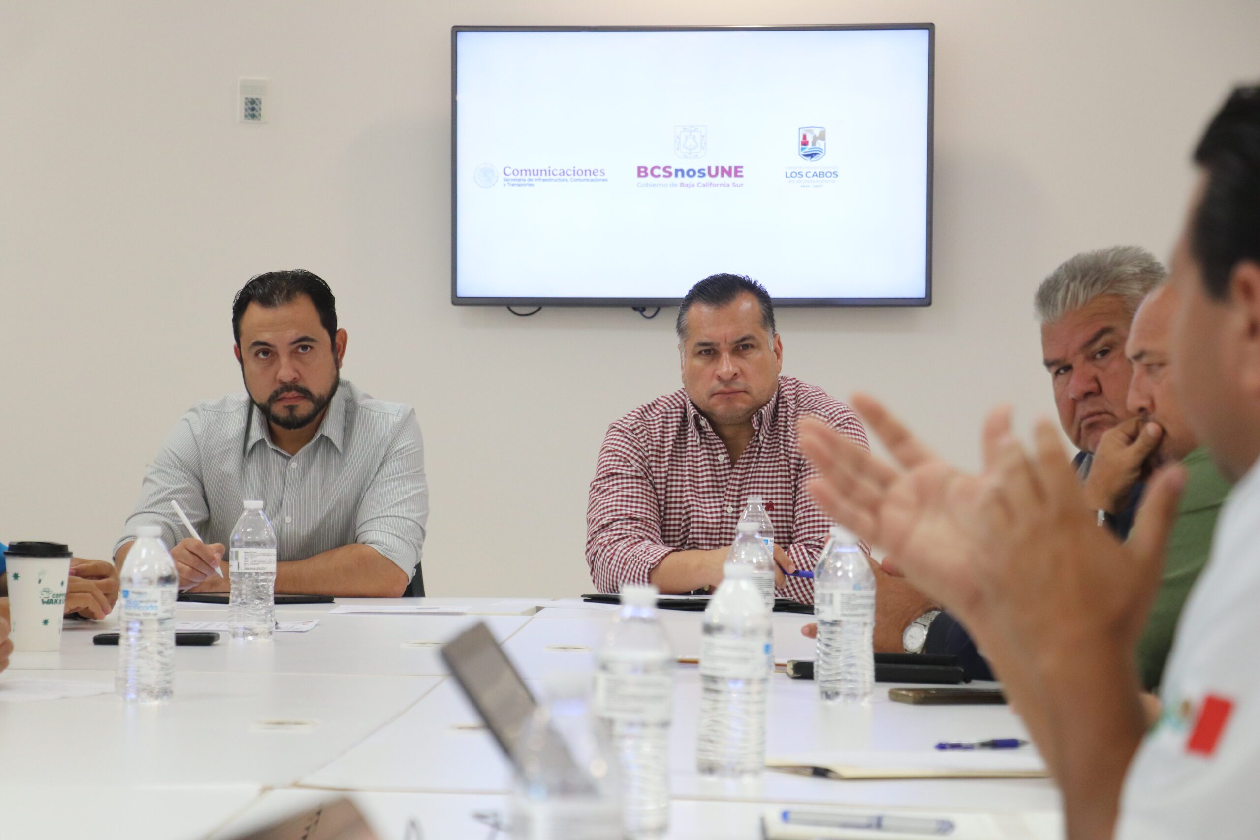 De calidad y apegado a la ley, el transporte público que se aspira en Los Cabos