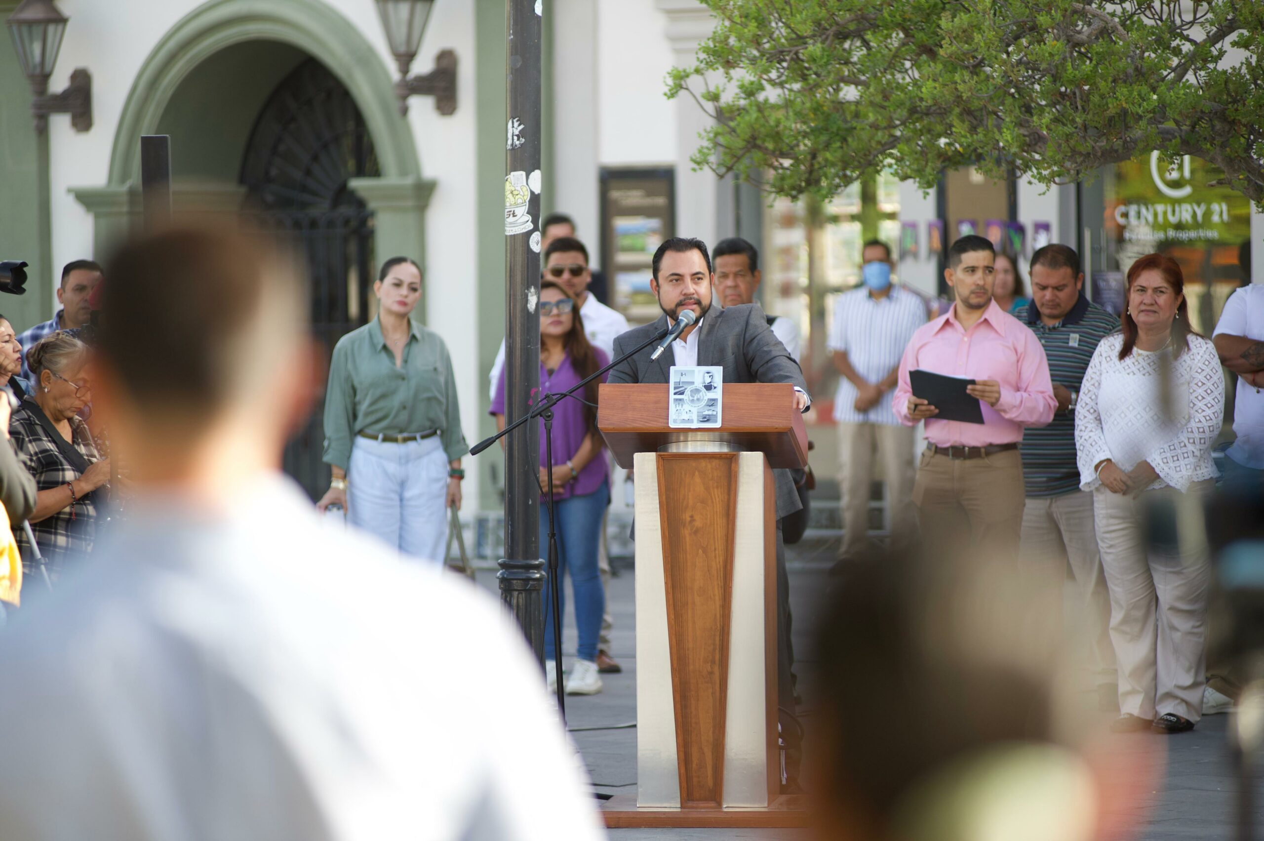 Medidas contra cobros ilegales en tianguis, asegura edil cabeño