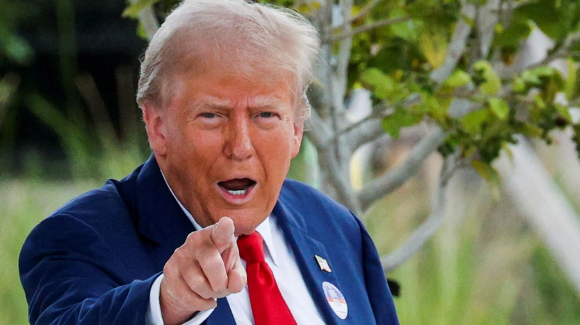 Trump promete mano dura contra México y Kamala Harris en su regreso a la Casa Blanca
