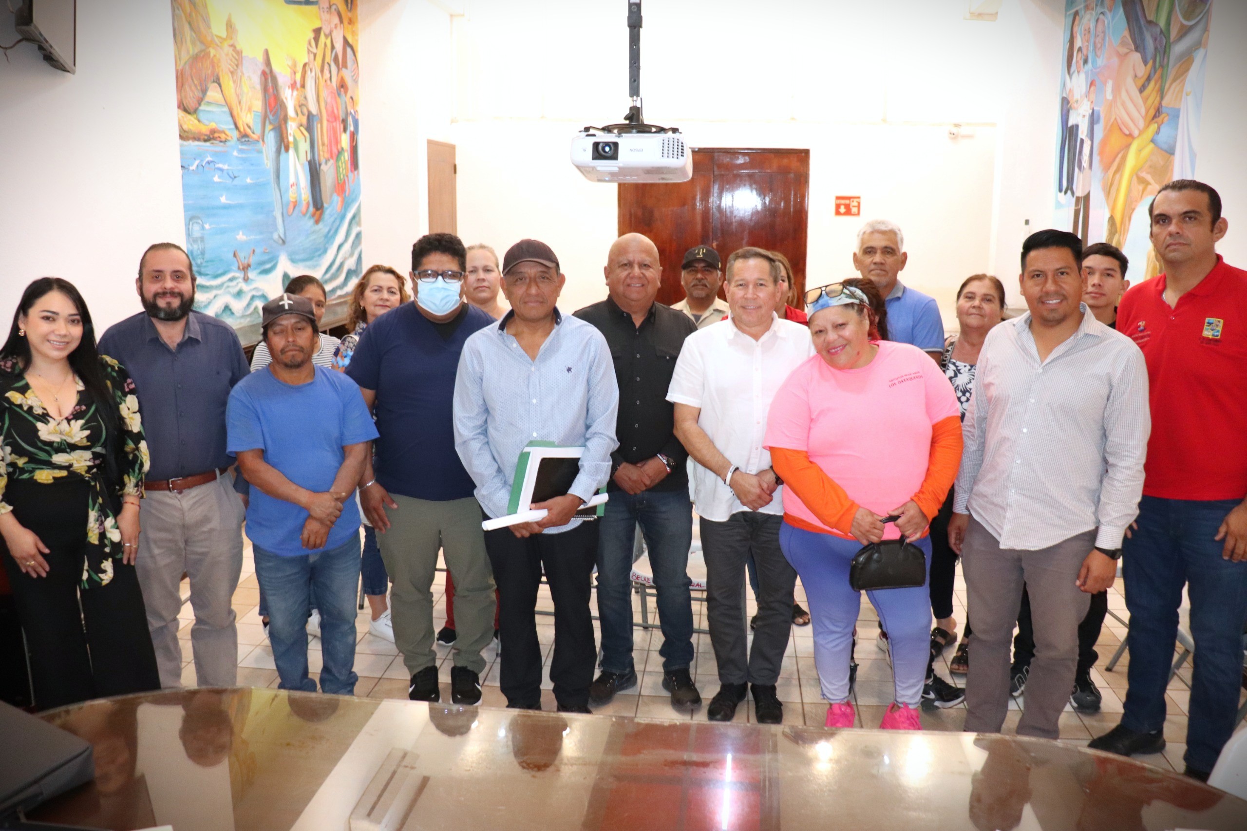 Trabaja Ayuntamiento de Los Cabos en alternativas para regularizar colonias en Cabo San Lucas