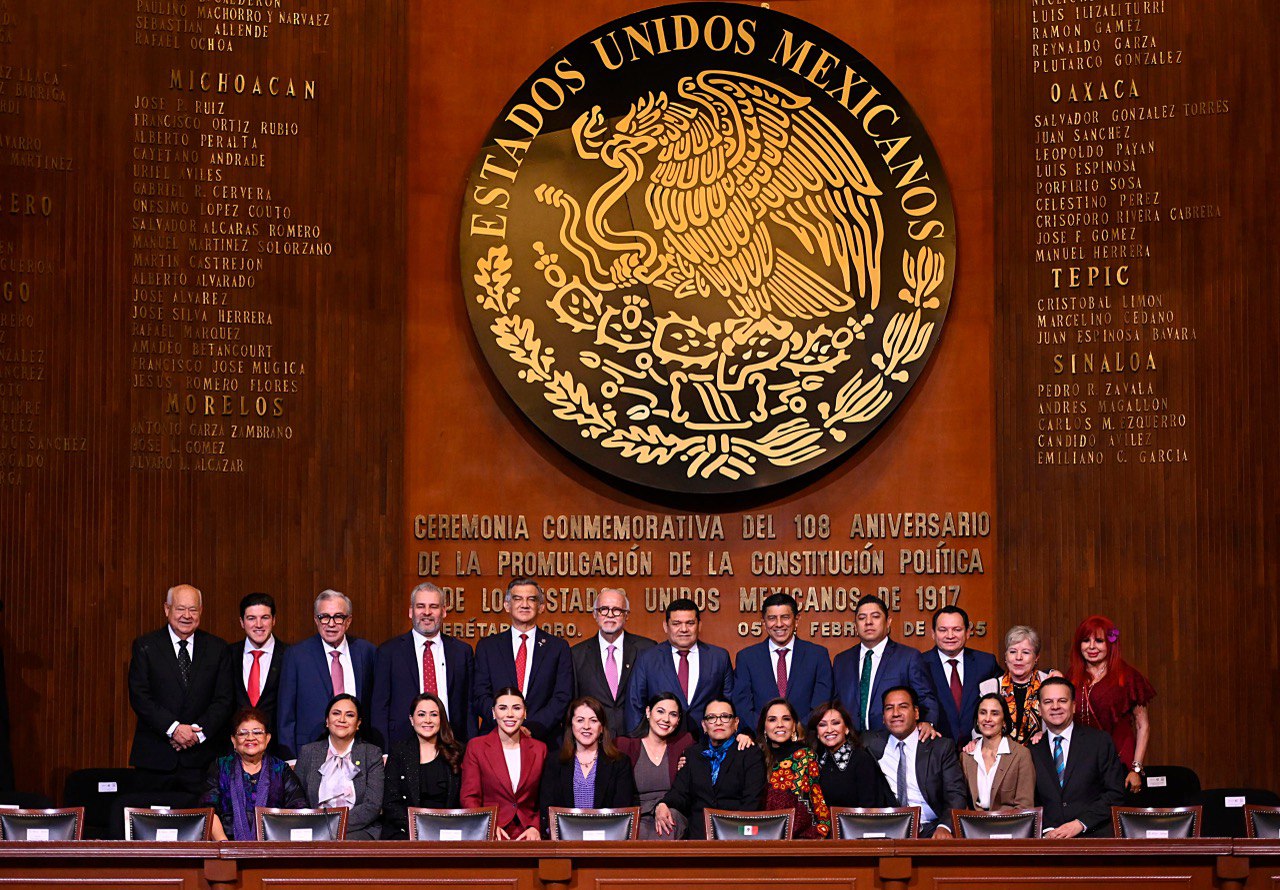 Asiste VMCC al 108º Aniversario de la Constitución Política de los Estados Unidos Mexicanos de 1917