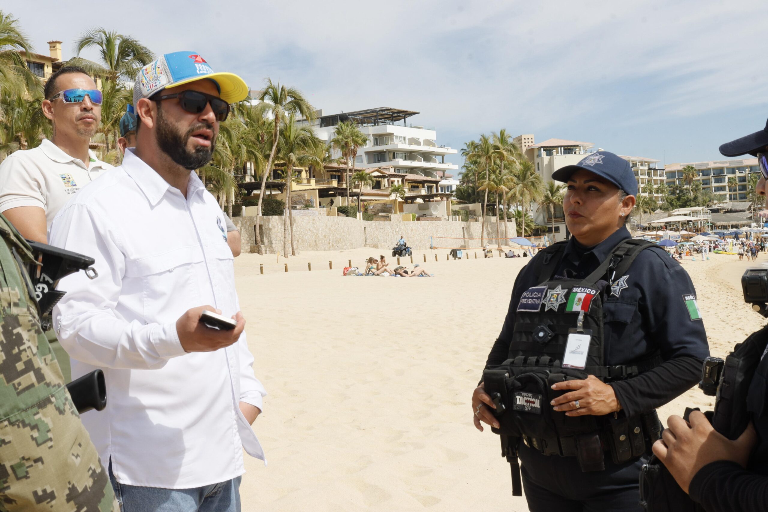 Evalúan instalación de cámaras de videovigilancia en playa El Médano