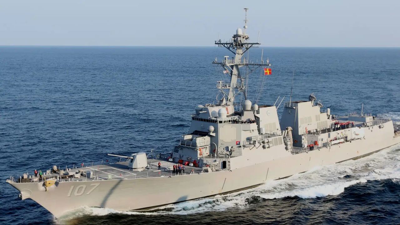 Trump refuerza la seguridad fronteriza con el despliegue del USS Gravely en el Golfo de México