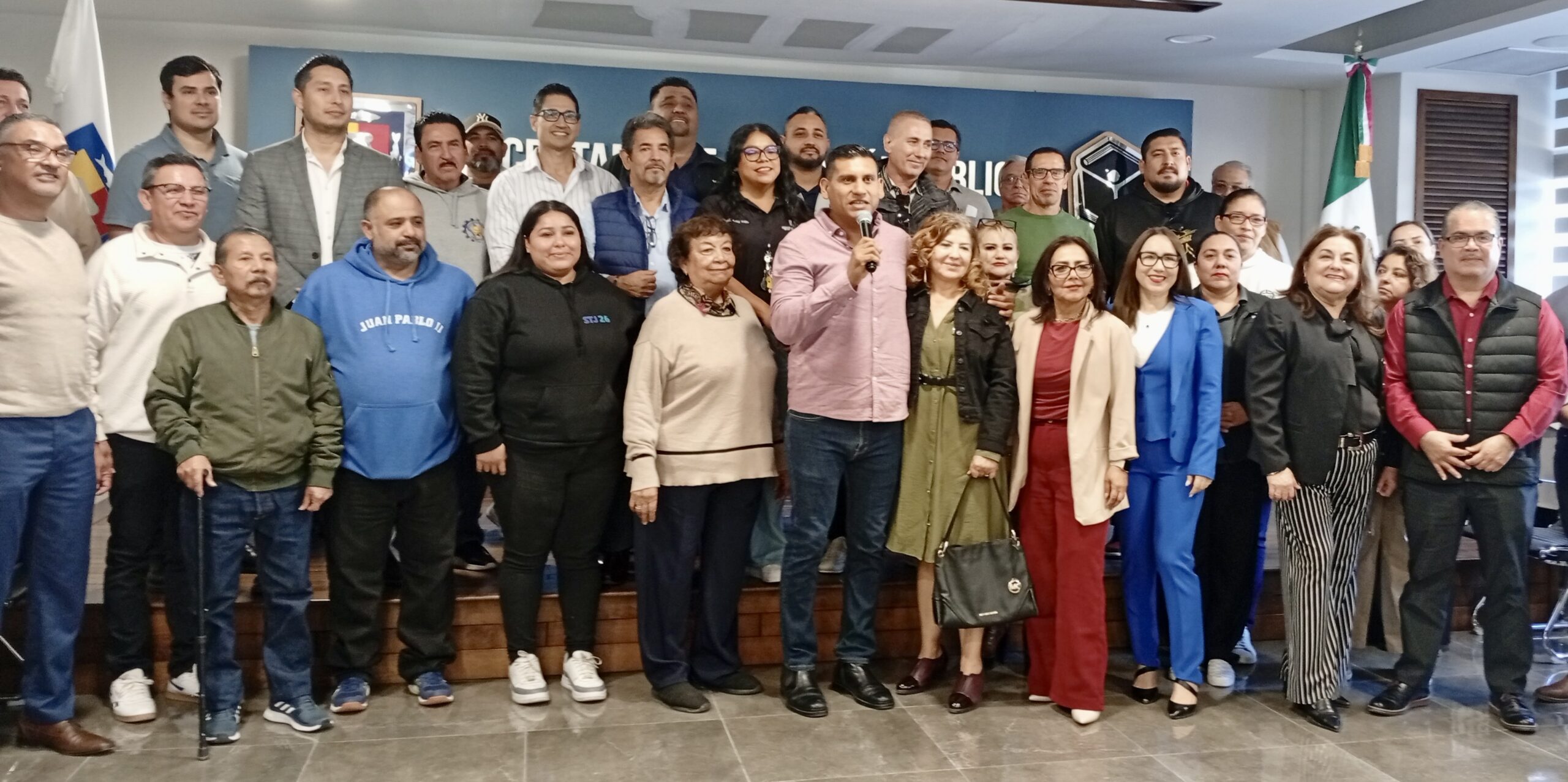 Directores y supervisores de secundaria se preparan para los Juegos Nacionales Escolares