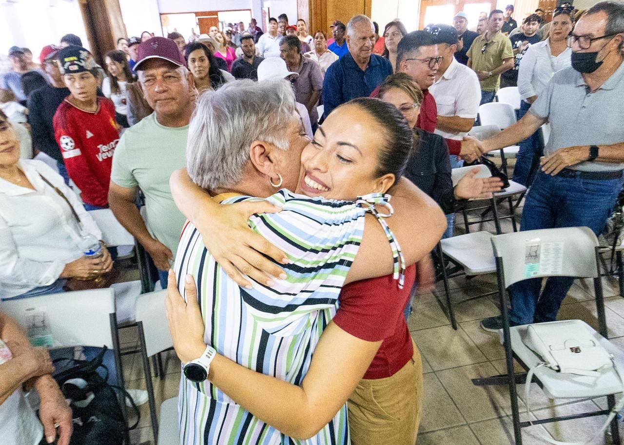 Milena Quiroga reúne a más de 500 personas en Mulegé