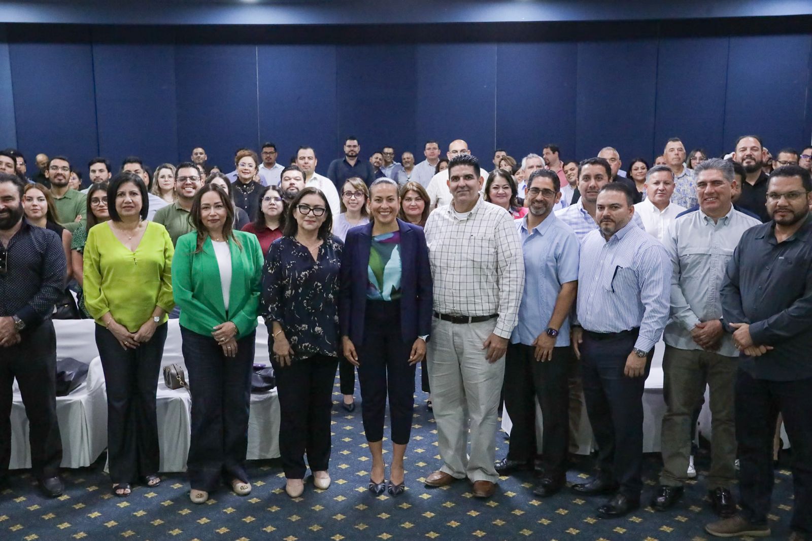 Milena Quiroga impulsa transformación digital; sector jurídico respalda avances en La Paz