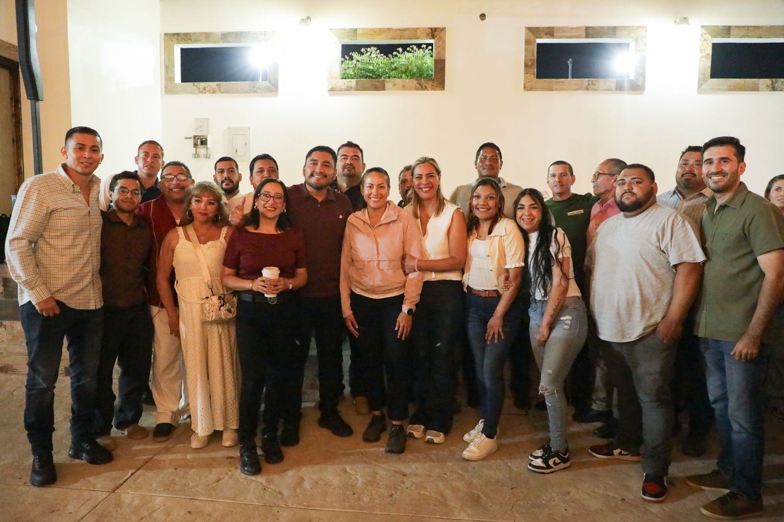 NUEVOS APOYOS PARA MILENA QUIROGA