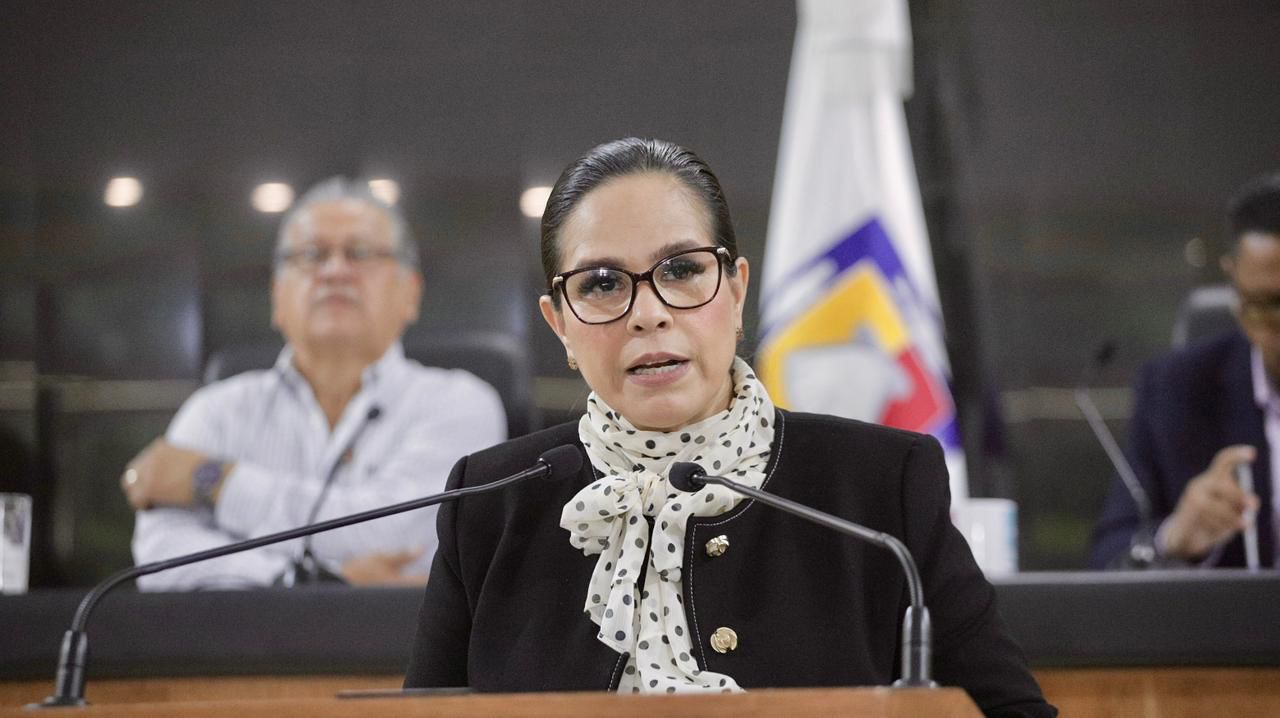 Impulsa Gaby Montoya atención integral a personas con epilepsia; destaca compromiso con grupos vulnerables en BCS